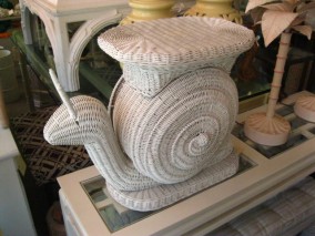 Wicker Snail