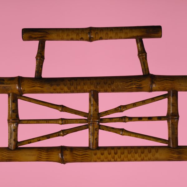 Burnt Bamboo Easel