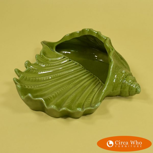 Green Shell Ceramic wall pocket green color in vintage condition