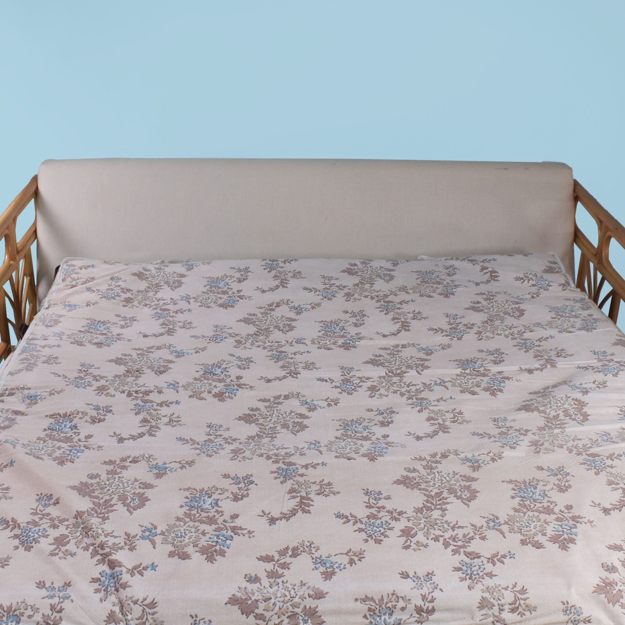 Island Style Rattan Sleeper Sofa Circa Who