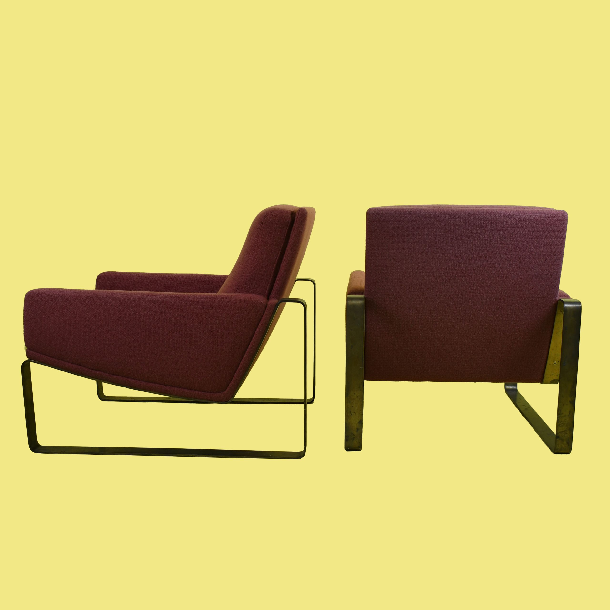 Pair of Bronze Base Cantilever MCM Chairs in the Manner of Milo Baughman