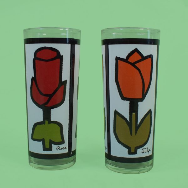 Set of 8 Vintage Glassware Mod Flowers