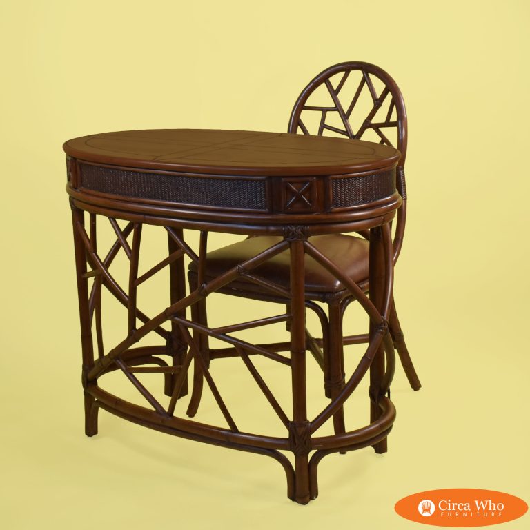 Vintage Ice Crackled Desk With Chair