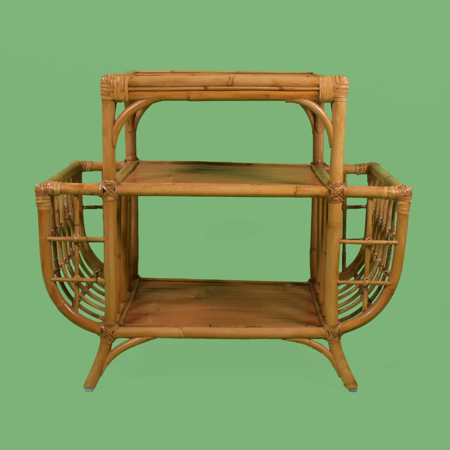 Vintage Magazine Rack/Table Circa Who