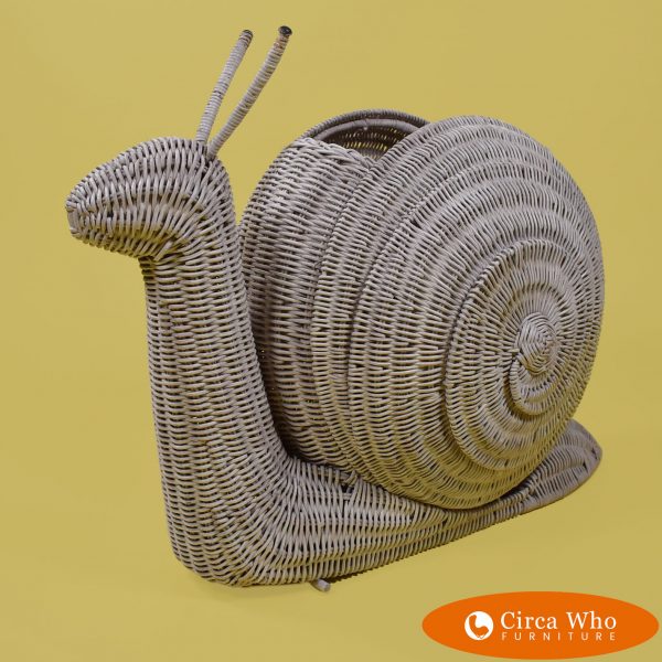 Woven Rattan white snail magazine rack in vintage condition